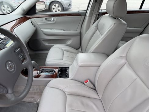 Used 2007 Cadillac DTS Luxury I w/ Sun And Sound Package image 15