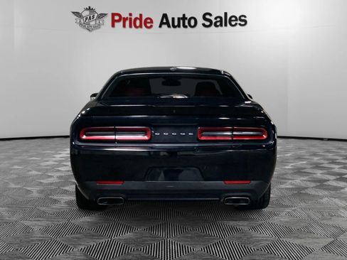 Used 2021 Dodge Challenger R/T RWD image 8