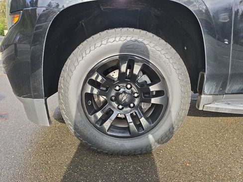 Used 2019 Chevrolet Tahoe LS image 34