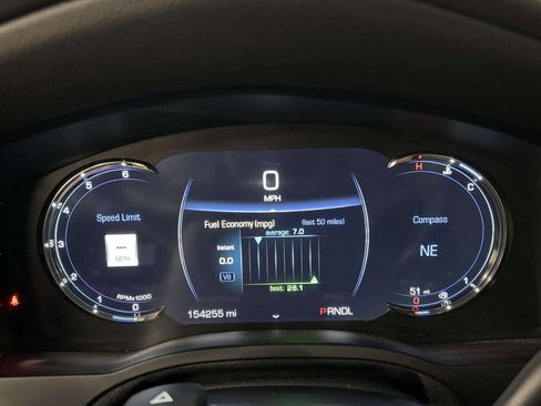 Used 2017 Cadillac Escalade Premium Luxury image 44