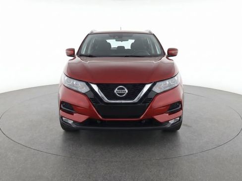 Used 2022 Nissan Rogue Sport SV w/ Technology Package FWD image 4