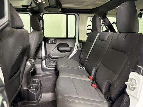 Used 2021 Jeep Wrangler Unlimited Sport AWD/4WD image 13