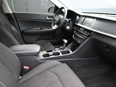 Used 2020 Kia Optima LX image 26