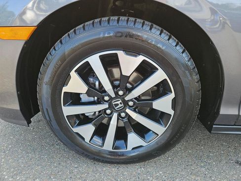 Used 2025 Honda Odyssey EX-L image 8