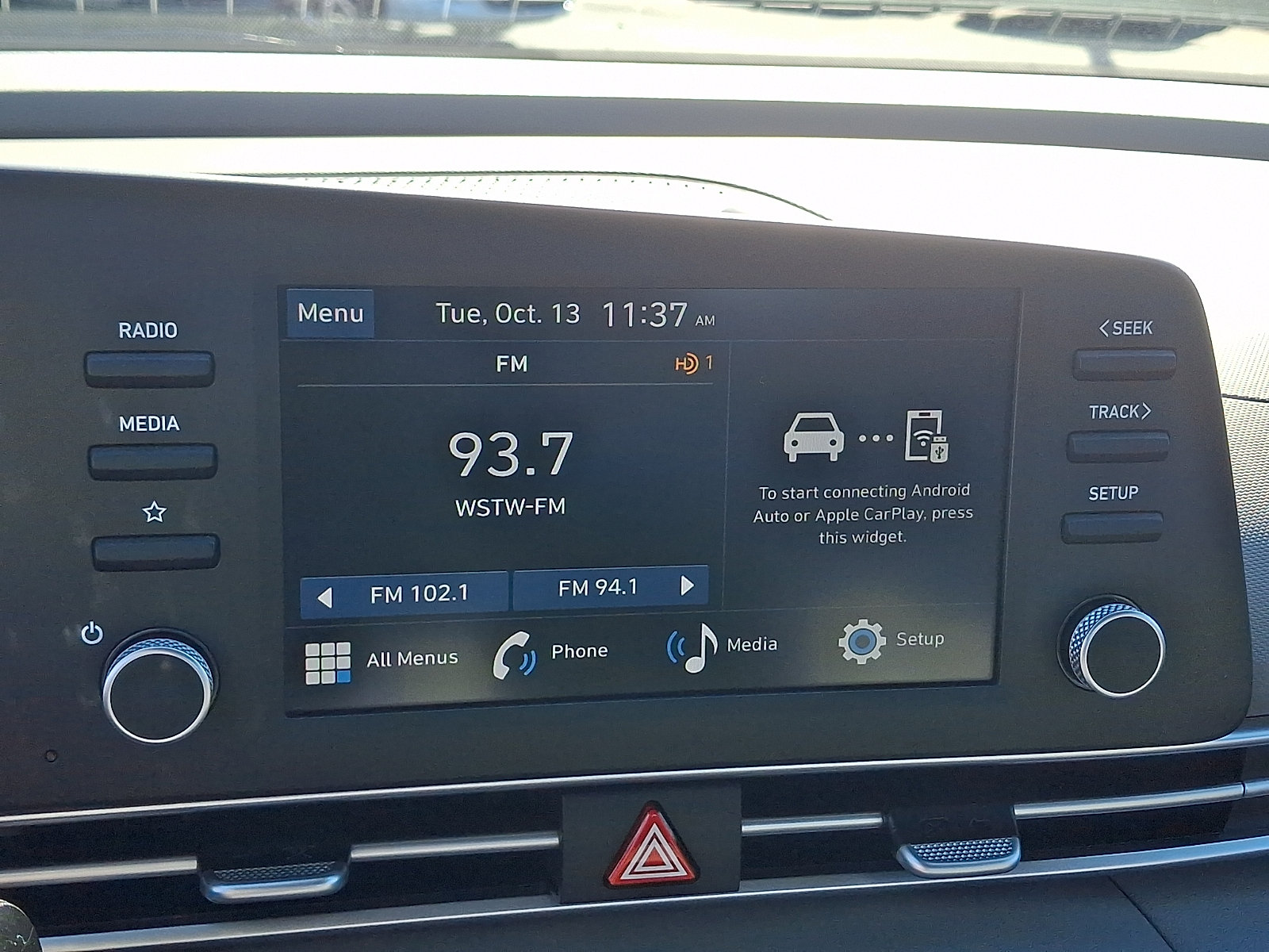 Certified 2026 Hyundai Elantra Sport FWD image 17