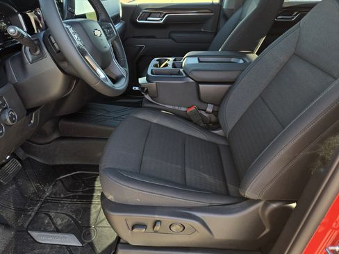 New 2026 Chevrolet Silverado 1500 LT w/ Convenience Package II image 15