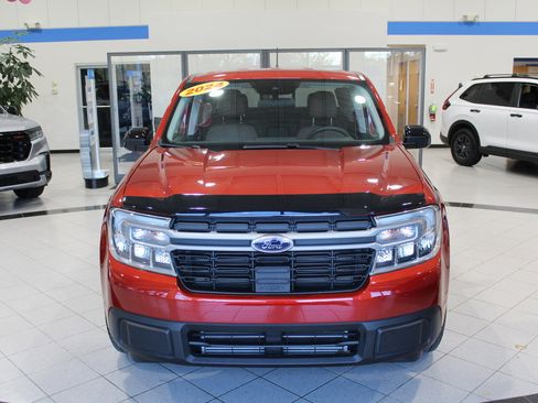 Used 2024 Ford Maverick Lariat w/ 4K Tow Package image 2