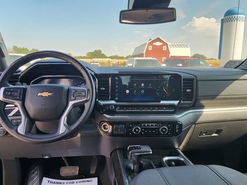 Used 2025 Chevrolet Silverado 1500 LTZ w/ Z71 Off-Road Package image 21