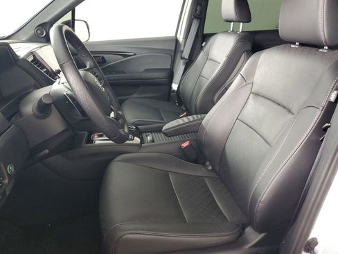 Used 2023 Honda Passport Elite image 12