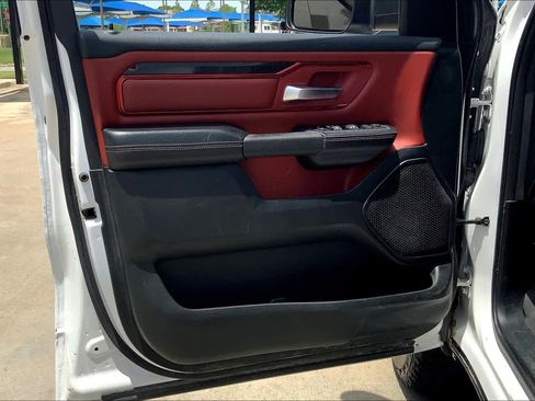 Used 2020 RAM 1500 Rebel AWD/4WD image 19