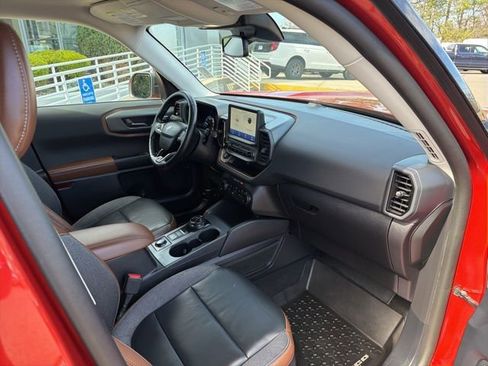 Used 2023 Ford Bronco Sport Outer Banks image 10