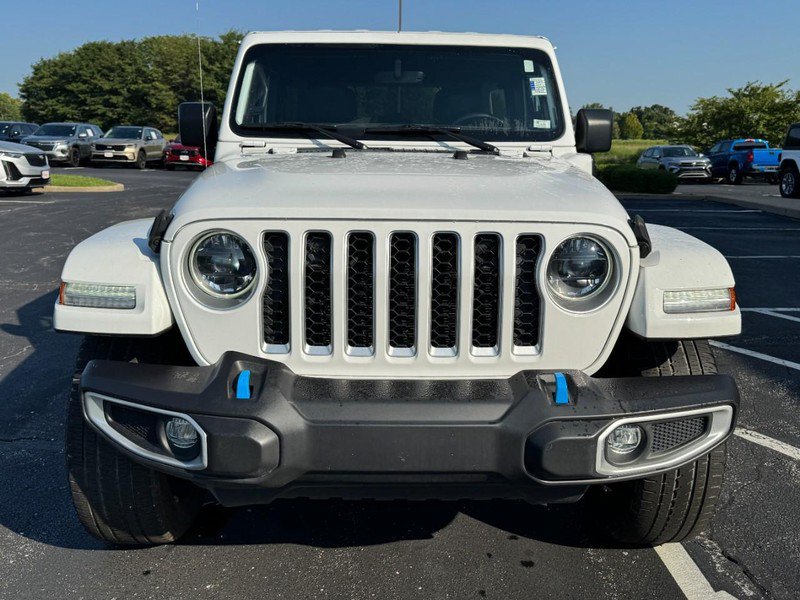 Used 2023 Jeep Wrangler Unlimited Sahara w/ Cold Weather Group AWD/4WD image 9