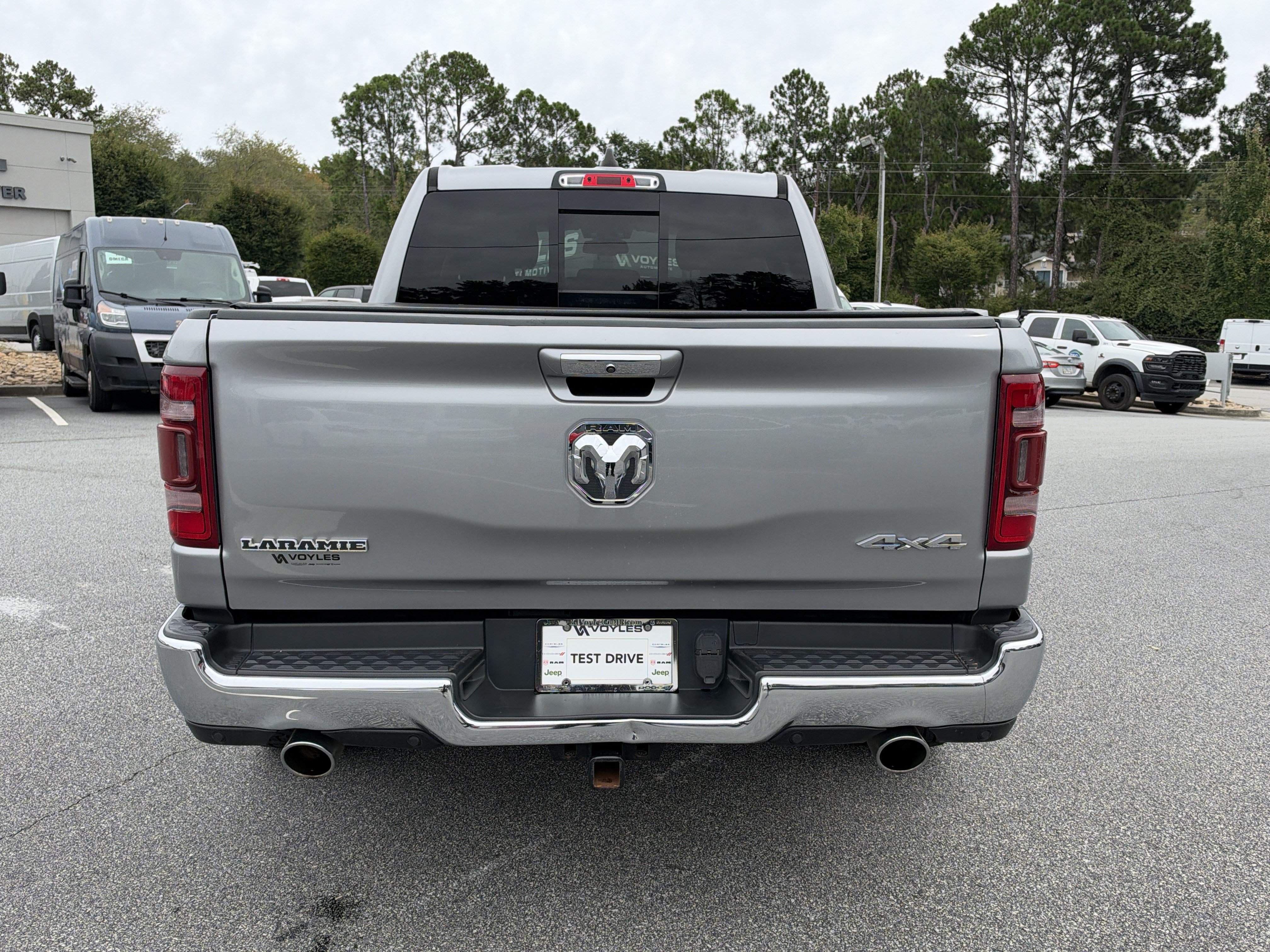 Used 2020 RAM 1500 Laramie AWD/4WD image 7