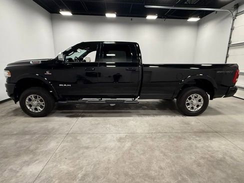 Used 2022 RAM 3500 Laramie image 8