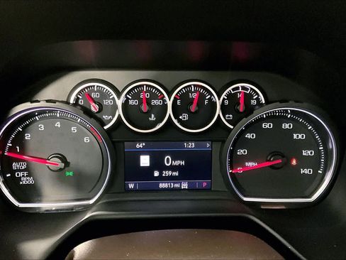 Used 2021 Chevrolet Tahoe Z71 w/ Luxury Package image 24