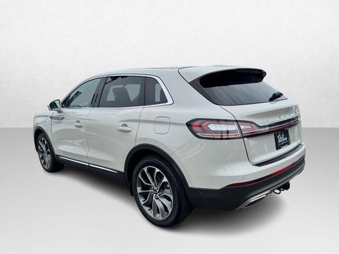 Certified 2022 Lincoln Nautilus Reserve w/ Equipment Group 201A image 7