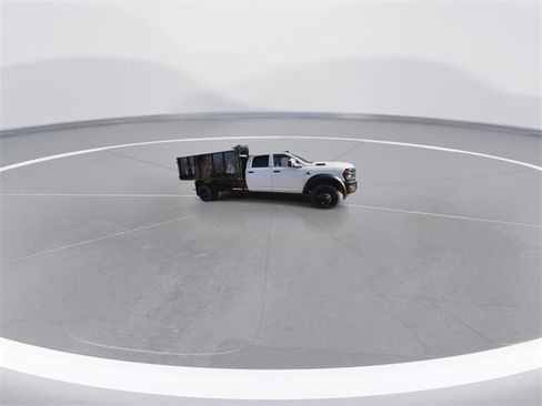 New 2026 RAM 4500 Tradesman image 2