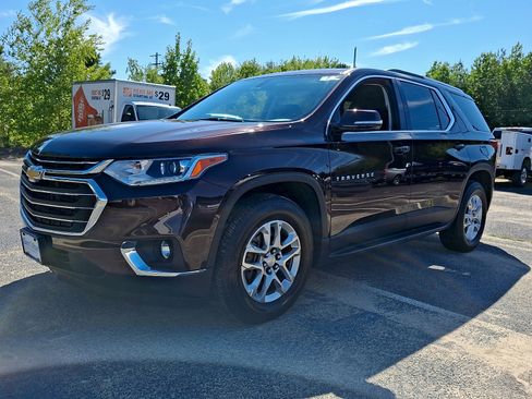 Used 2018 Chevrolet Traverse LT AWD/4WD image 3