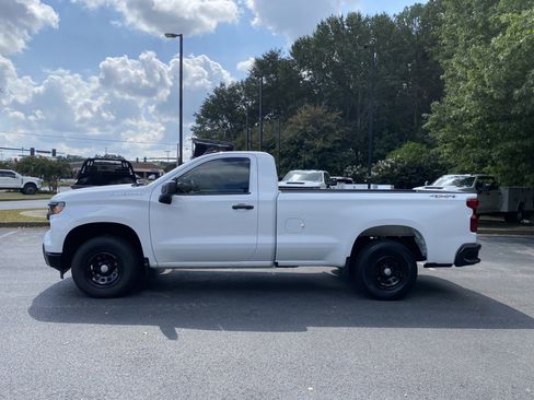 Used 2025 Chevrolet Silverado 1500 W/T w/ WT Value Package image 6