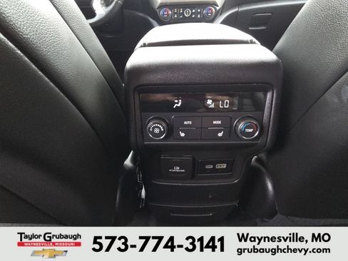 Used 2023 GMC Acadia Denali FWD image 30