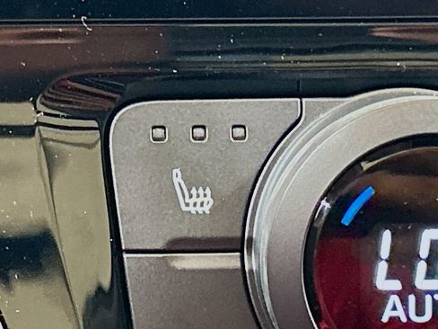 New 2025 Toyota Grand Highlander XLE image 17