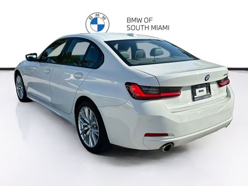 Certified 2023 BMW 330i Sedan RWD image 5