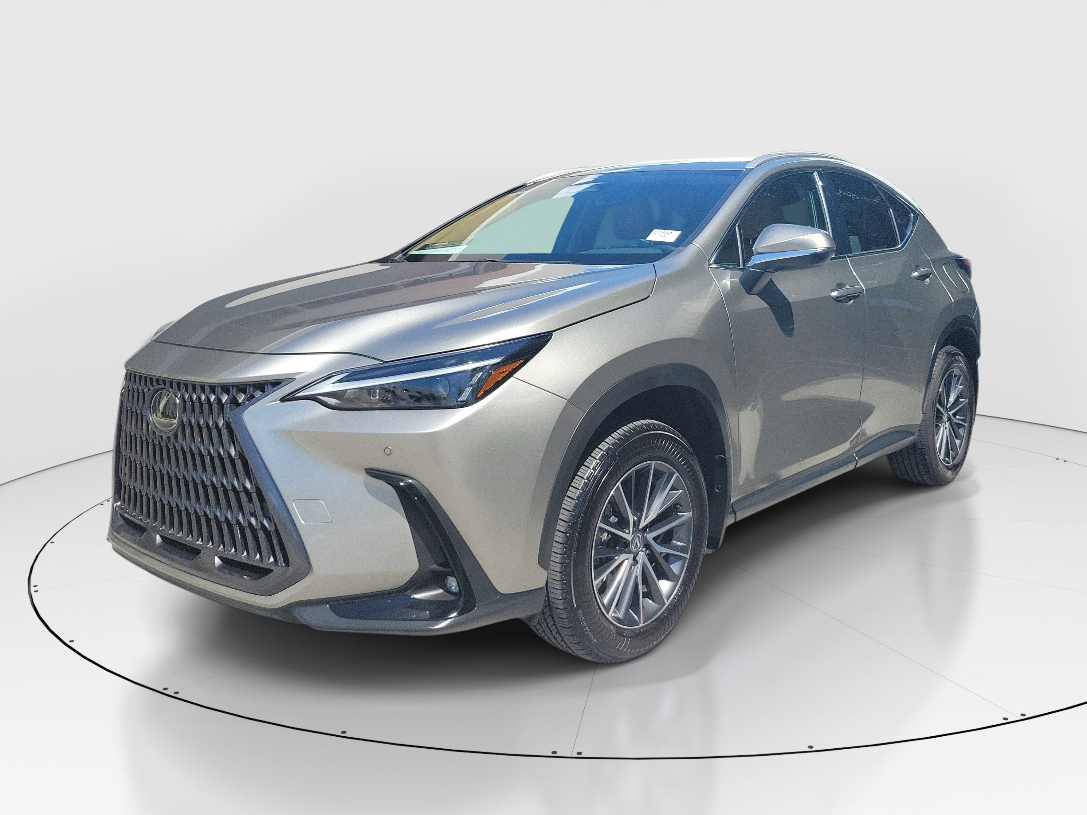 Used 2025 Lexus NX 250 FWD w/ Accessory Package (K3) image 3