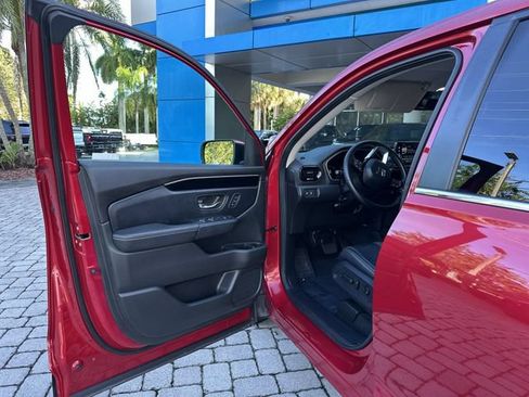 Used 2024 Honda Pilot EX-L image 22