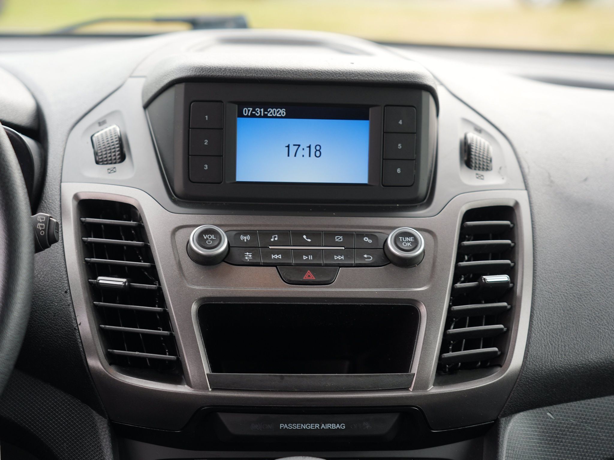 Used 2021 Ford Transit Connect XL FWD image 23