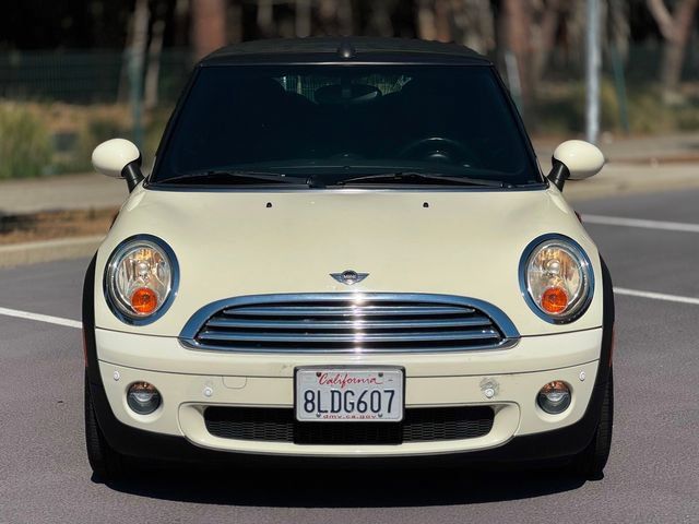 Used 2009 MINI Cooper Convertible FWD image 3