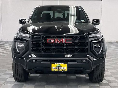Used 2024 GMC Canyon Elevation w/ Convenience Package AWD/4WD image 4