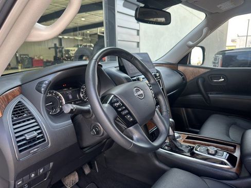 Used 2024 Nissan Armada SL w/ Cargo Package image 10