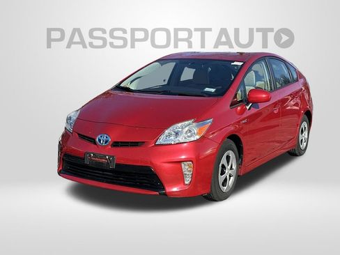 Used 2015 Toyota Prius Four image 1