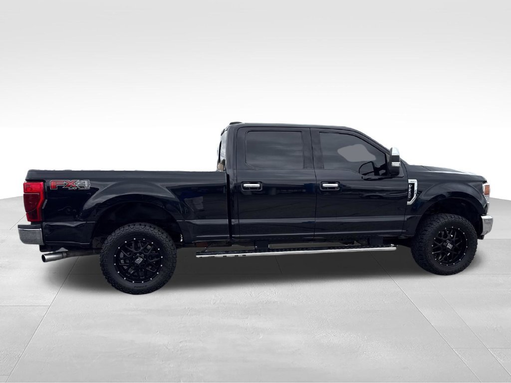 Used 2020 Ford F250 XLT w/ XLT Premium Package AWD/4WD image 3