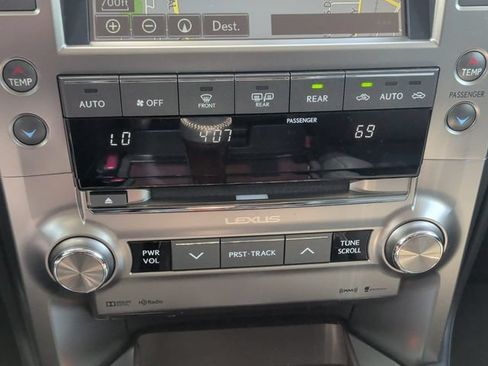 Used 2018 Lexus GX 460 Premium w/ Premium Package AWD/4WD image 25