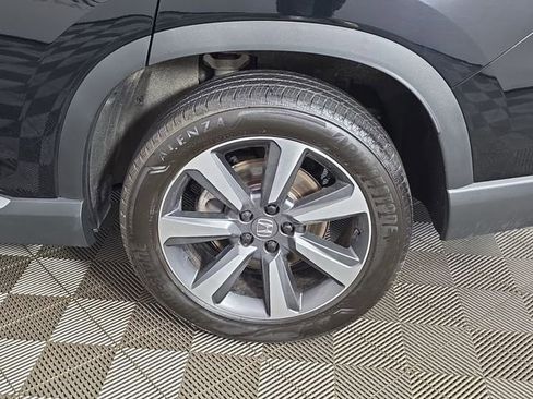 Used 2024 Honda Pilot Elite image 16