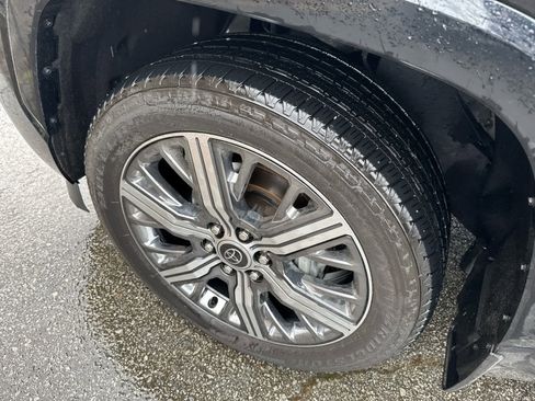 Used 2024 Toyota Sequoia Capstone image 6