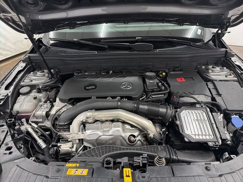 Used 2026 Mercedes-Benz GLB 250 image 31