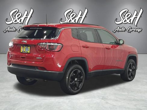 Used 2019 Jeep Compass Latitude AWD/4WD image 17