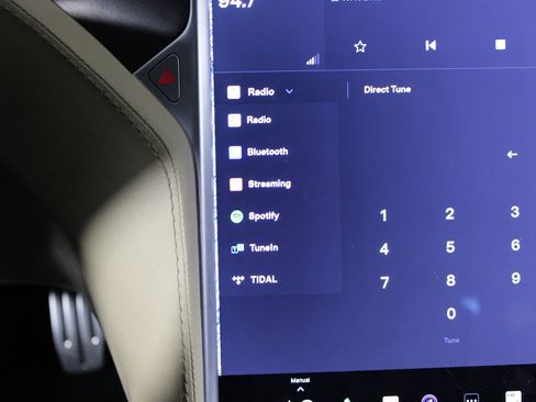 Used 2013 Tesla Model S Performance RWD image 11