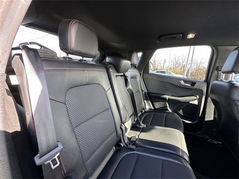 Certified 2023 Ford Escape ST-Line w/ Tech Pack #1 image 37