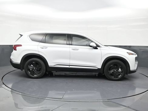 Used 2022 Hyundai Santa Fe SEL w/ Convenience Package FWD image 4