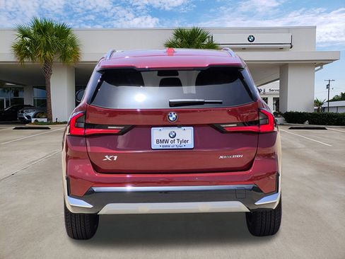 New 2026 BMW X1 xDrive28i w/ Technology Package AWD/4WD image 5