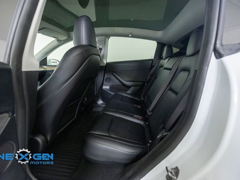 Used 2024 Tesla Model Y Performance AWD/4WD image 26