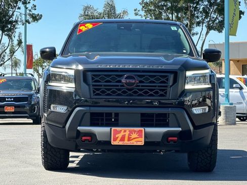 Used 2023 Nissan Frontier Pro-X w/ Tow Package RWD image 8