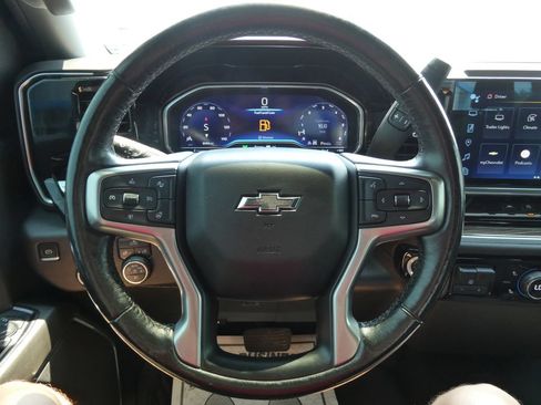 Certified 2022 Chevrolet Silverado 1500 RST AWD/4WD image 32