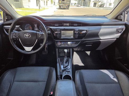 Used 2014 Toyota Corolla S FWD image 18