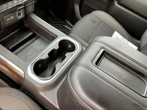 Used 2020 Chevrolet Silverado 1500 RST image 22