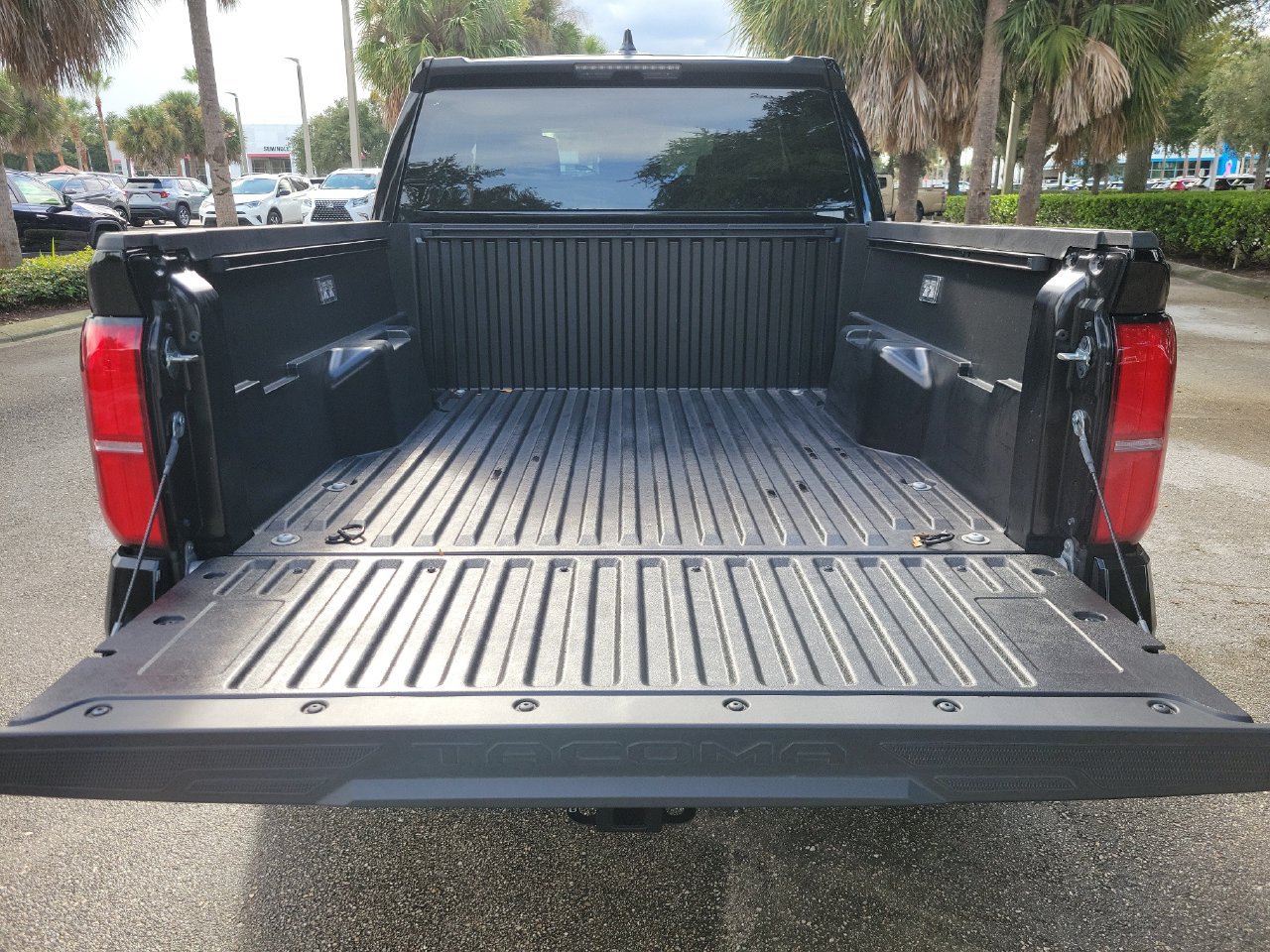 Used 2026 Toyota Tacoma SR5 RWD image 7