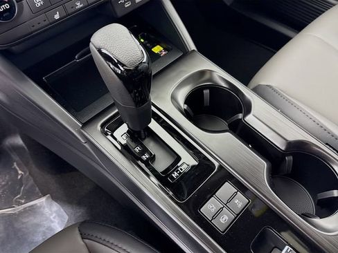 New 2026 Subaru Outback Premium AWD/4WD image 17